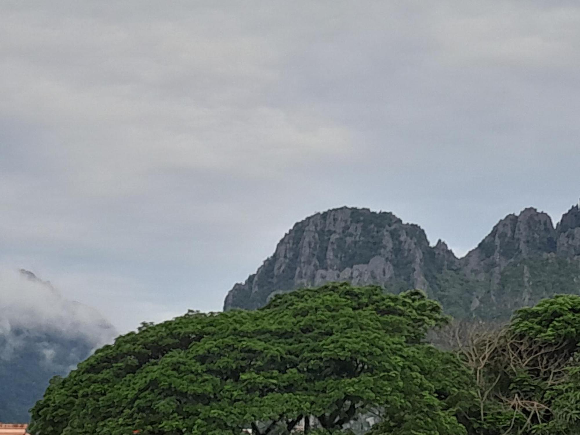 Vang Vieng Chanthala Hotel 1 Εξωτερικό φωτογραφία