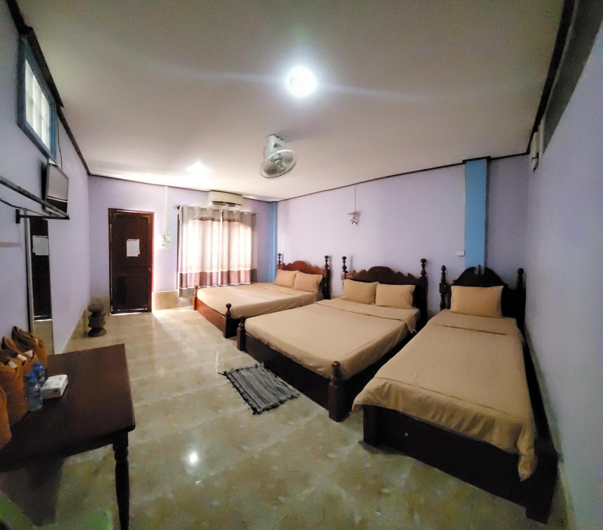 Vang Vieng Chanthala Hotel 1 Εξωτερικό φωτογραφία
